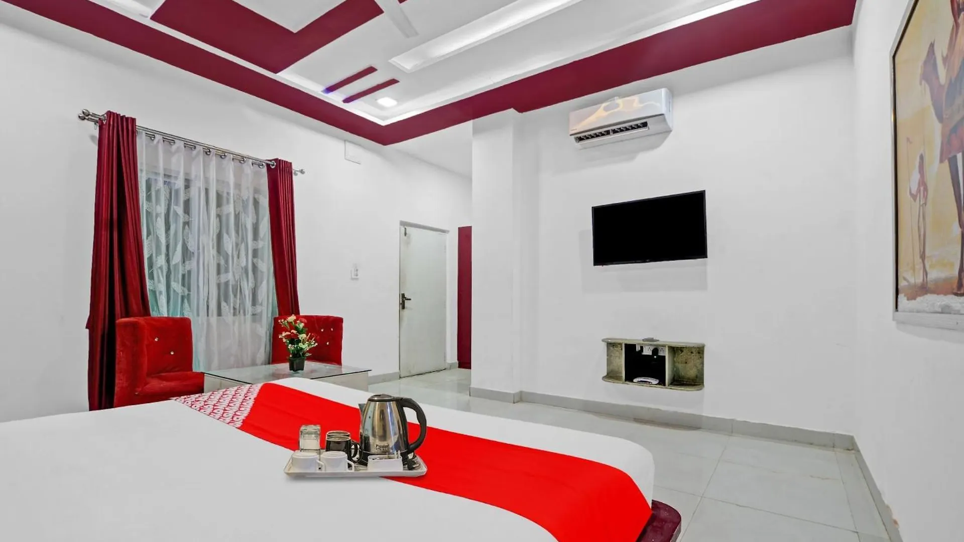 Hotel O Udaipur Palace